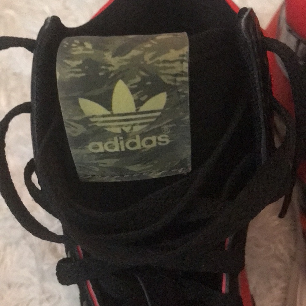 Men adidas, hard to find - Picture 7 of 12